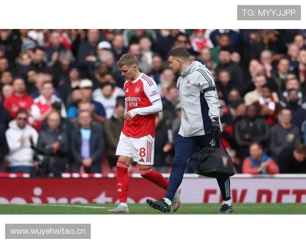 阿森纳赛季后期状态下滑:球队对争冠形势产生影响,稳定性面临考验 阿森纳赛季后期状态下滑:球队对争冠形势产生影响,稳定性面临考验